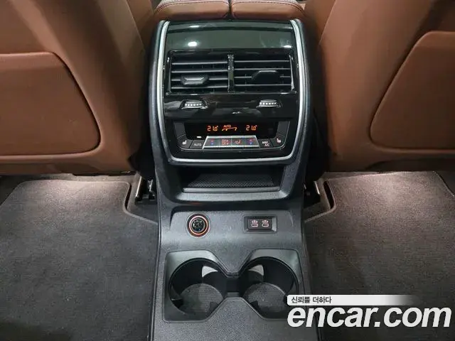 BMW X7 2025 — Photo 7/20