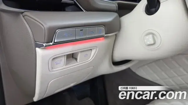 Genesis GV80 2020 — ფოტო 12/40