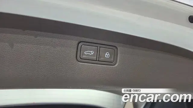 Genesis GV80 2020 — ფოტო 18/40