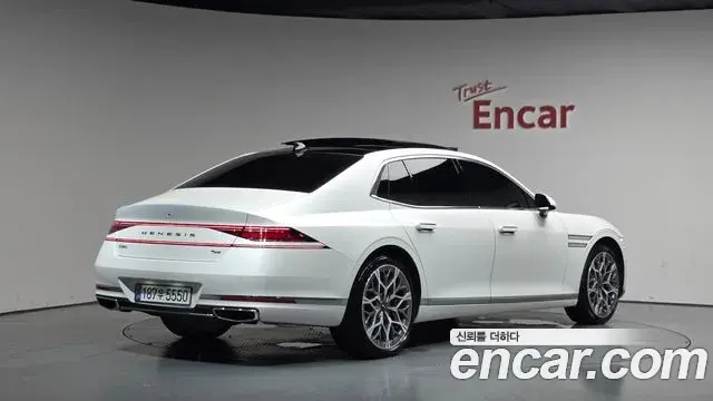 Genesis G90 2024 — Photo 1/46