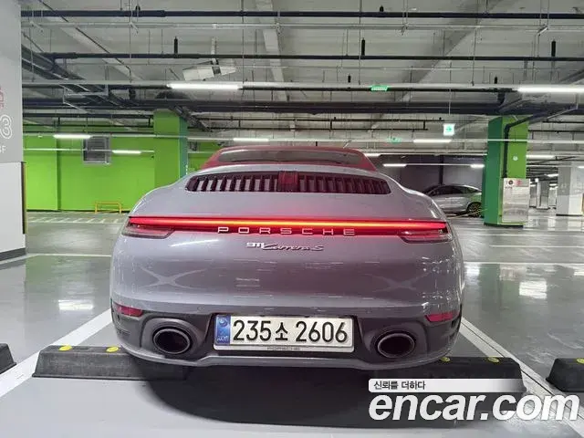 Porsche 911 2024 — ფოტო 4/10