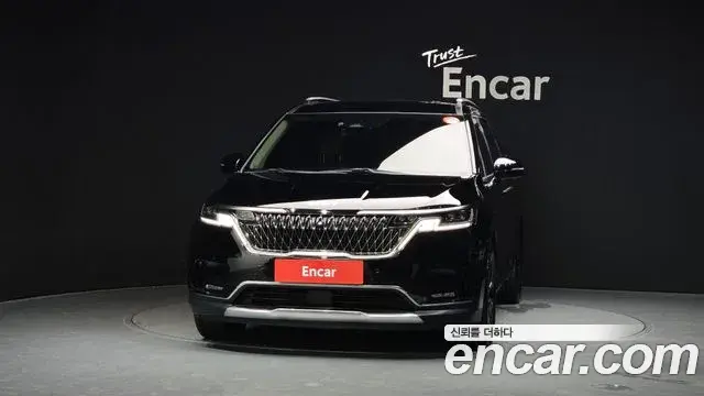 Kia Carnival 2023 — Фото 3/20