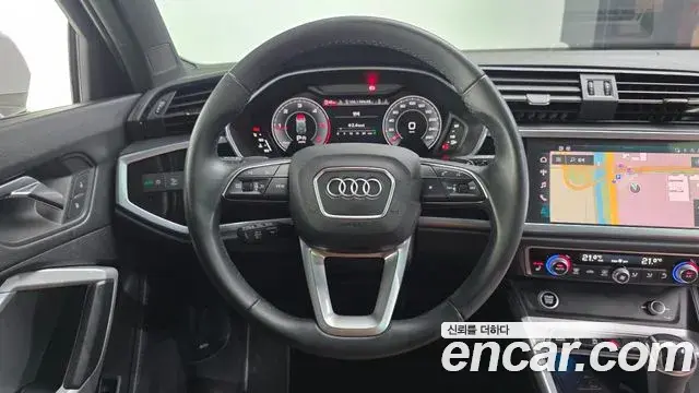 Audi Q3 2022 — Фото 13/20