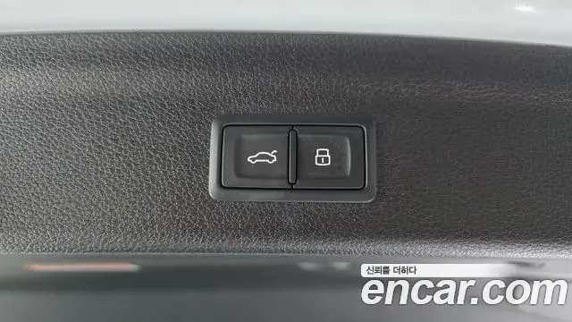 Audi Q3 2022 — ფოტო 11/30