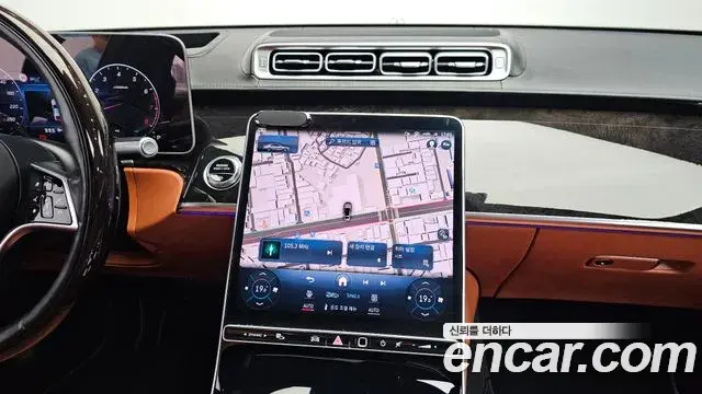 Mercedes-Benz S-Class 2021 — ფოტო 4/20