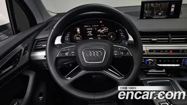Audi Q7 2019 — Фото 13/20