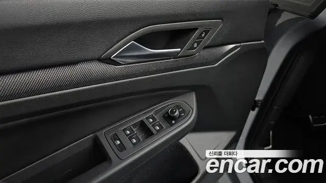 Volkswagen Golf 2026 — ფოტო 16/41