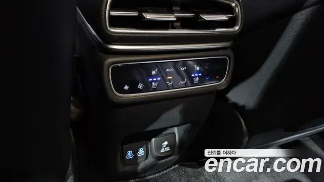 Genesis GV80 2024 — Photo 9/20