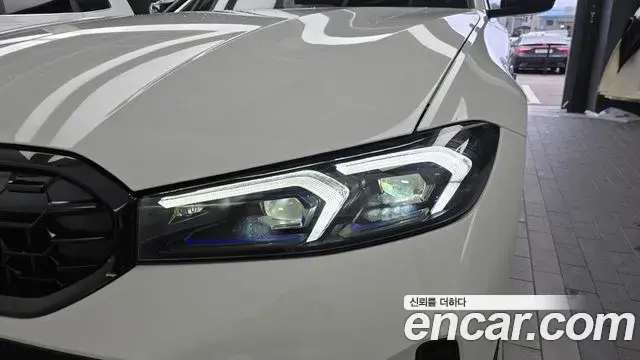 BMW 3 Series 2025 — ფოტო 8/35