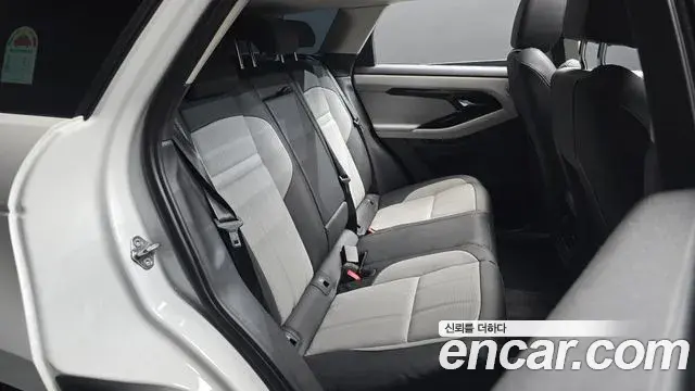 Land Rover Range Rover Evoque 2024 — Фото 12/19