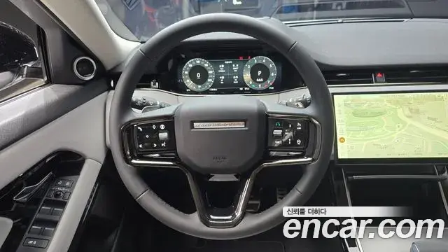 Land Rover Range Rover Evoque 2024 — Фото 13/19