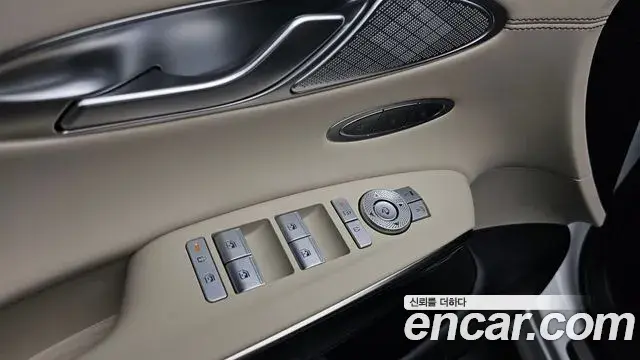 Genesis GV70 2026 — Photo 6/34