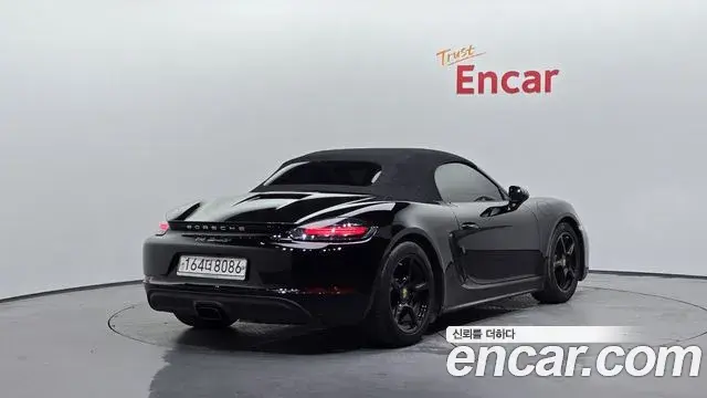Porsche 718 Boxster 2020 — Фото 2/20