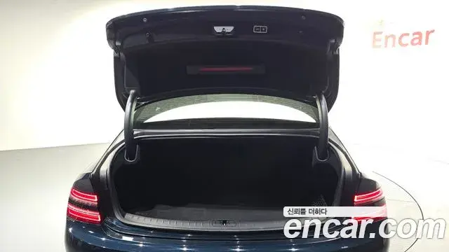 Genesis G80 2020 — Photo 6/20