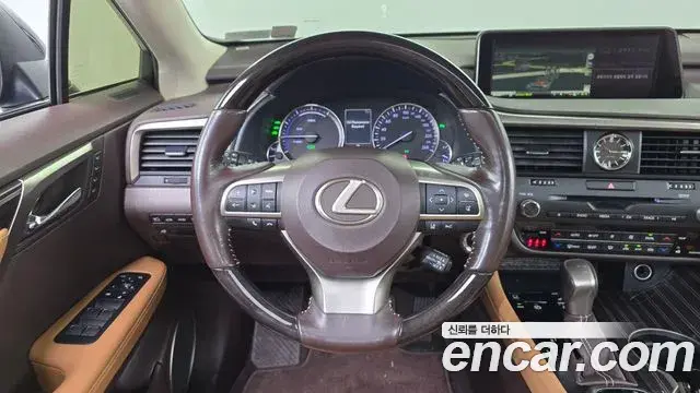 Lexus RX450h 2018 — Photo 36/39