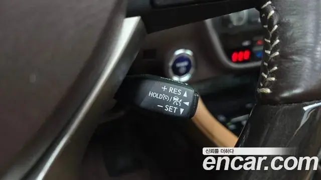 Lexus RX450h 2018 — Photo 20/39