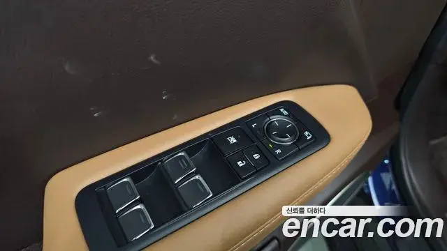 Lexus RX450h 2018 — Photo 7/39