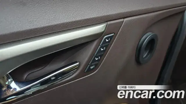 Lexus RX450h 2018 — Photo 14/39