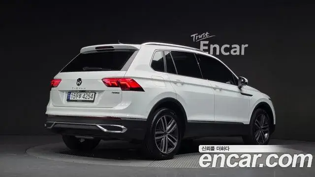 Volkswagen Tiguan 2023 — Şəkil 5/31