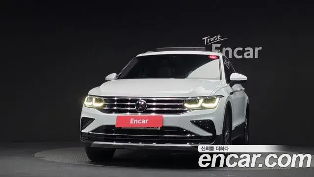 Volkswagen Tiguan 2023 — Şəkil 12/31
