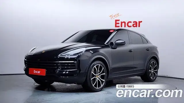 Porsche Cayenne 2022 — Photo 31/34