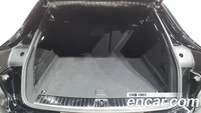 Porsche Cayenne 2022 — Photo 19/34