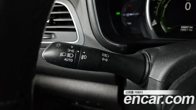 Renault Samsung QM6 2019 — ფოტო 18/33