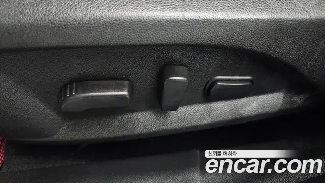Renault Samsung QM6 2019 — ფოტო 11/33