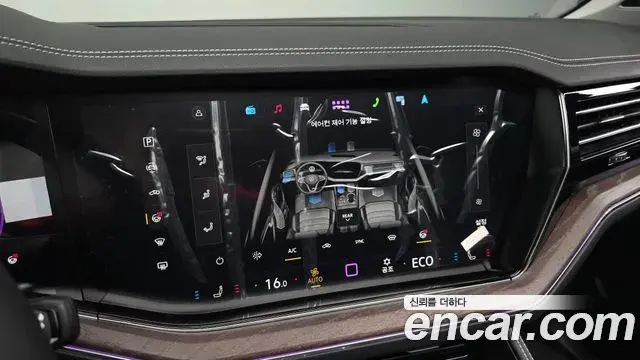 Volkswagen Touareg 2026 — ფოტო 1/20