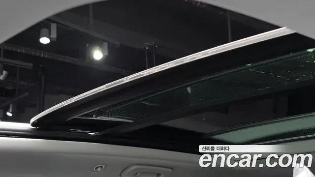 Volkswagen Touareg 2026 — ფოტო 16/20