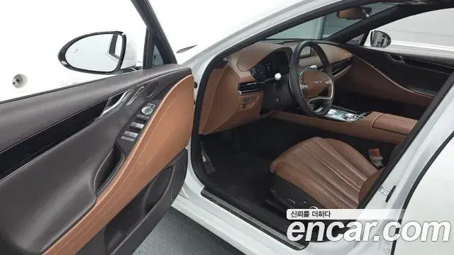 Genesis G80 2021 — ფოტო 8/30
