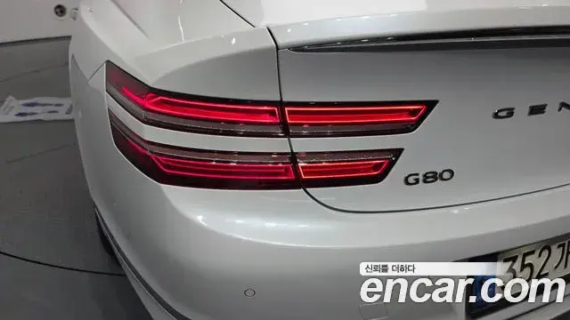Genesis G80 2021 — ფოტო 24/30