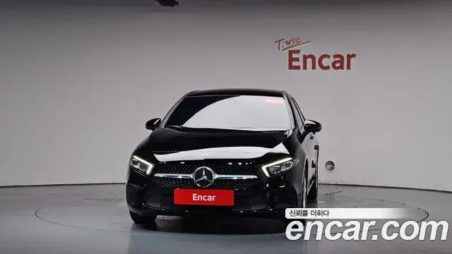 Mercedes-Benz A-Class 2020 — Фото 3/20