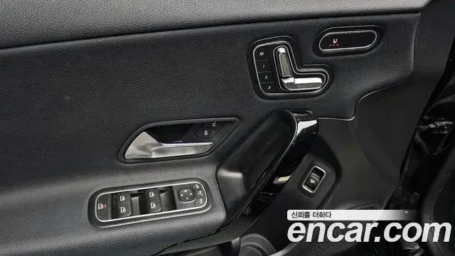 Mercedes-Benz A-Class 2020 — Фото 16/20