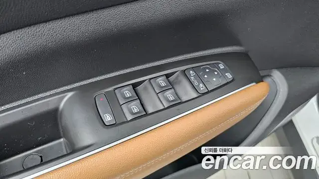 Renault Samsung QM6 2021 — ფოტო 2/32
