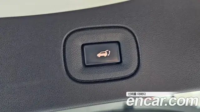 Renault Samsung QM6 2021 — ფოტო 21/32