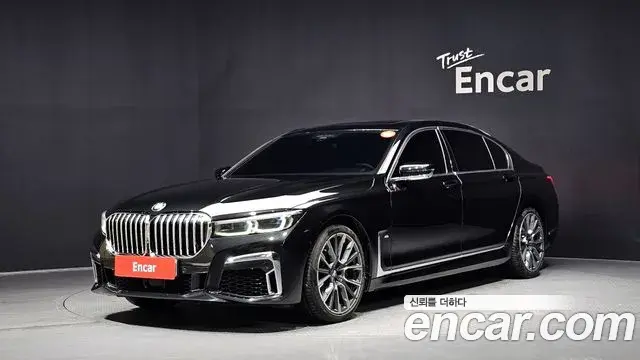 BMW 7 Series 2020 — Фото 1/20