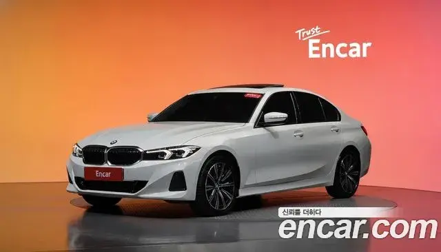 BMW 3 Series 2025 — Фото 1/20
