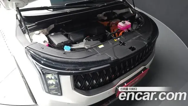 Kia Carnival 2023 — Şəkil 39/46