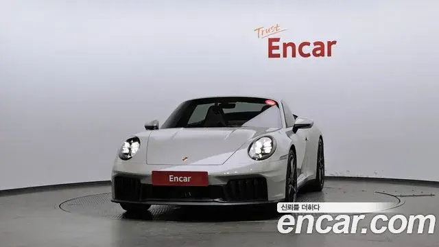 Porsche 911 2025 — Şəkil 1/20