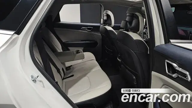 Kia Sportage 2024 — Photo 12/33