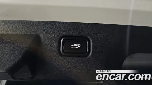 Kia Sportage 2024 — Photo 2/33