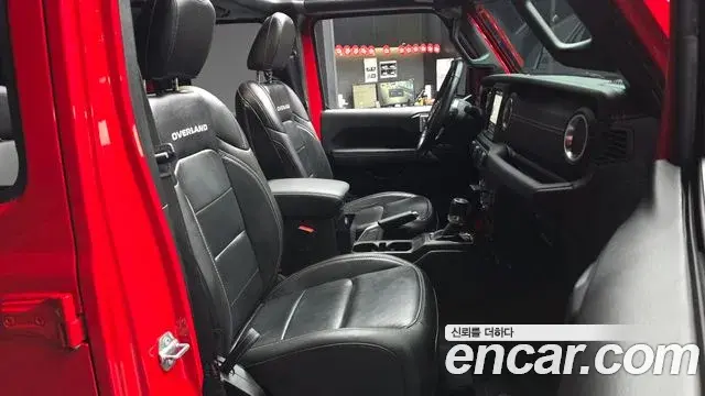 Jeep Wrangler 2021 — Şəkil 8/30