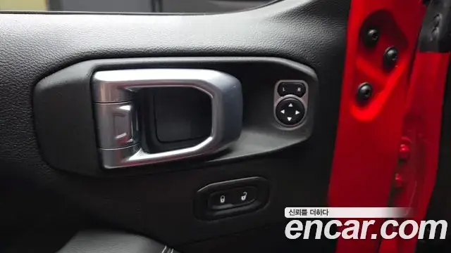 Jeep Wrangler 2021 — Şəkil 11/30