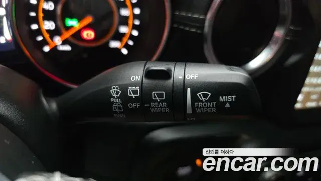 Jeep Wrangler 2021 — Şəkil 27/30