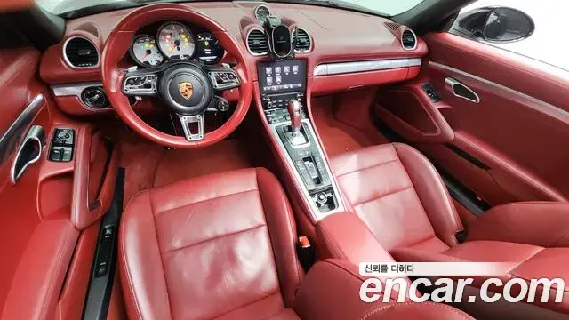 Porsche 718 Boxster 2019 — ფოტო 8/20
