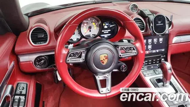 Porsche 718 Boxster 2019 — ფოტო 4/20