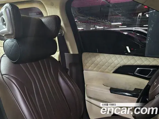 Kia Carnival 2022 — Фото 6/13
