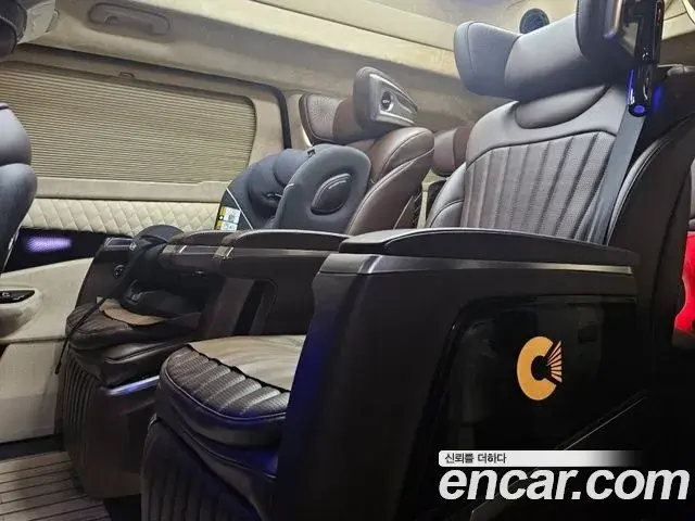 Kia Carnival 2022 — Фото 10/13