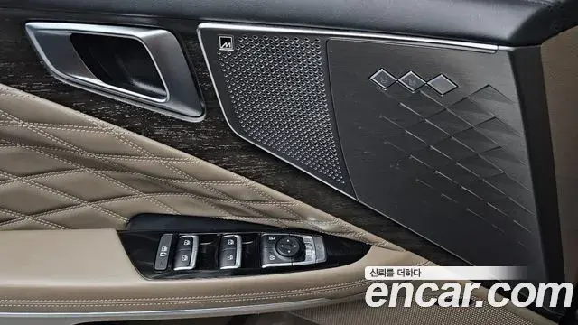 Kia K8 2023 — ფოტო 13/20